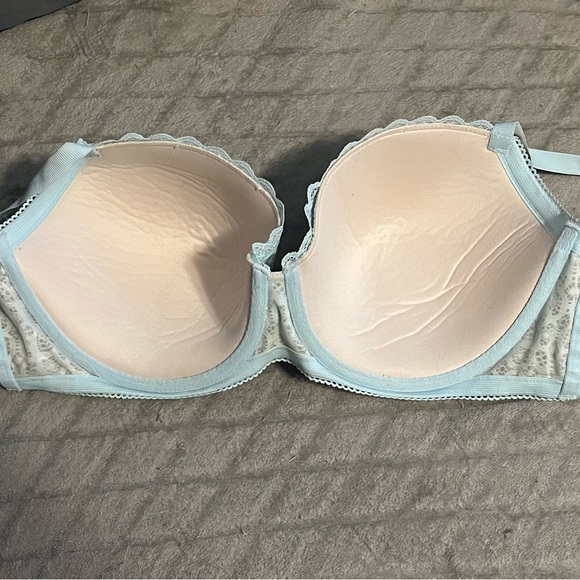 Victoria’s Secret- Dream Angels Demi Bra - Picture 2 of 6